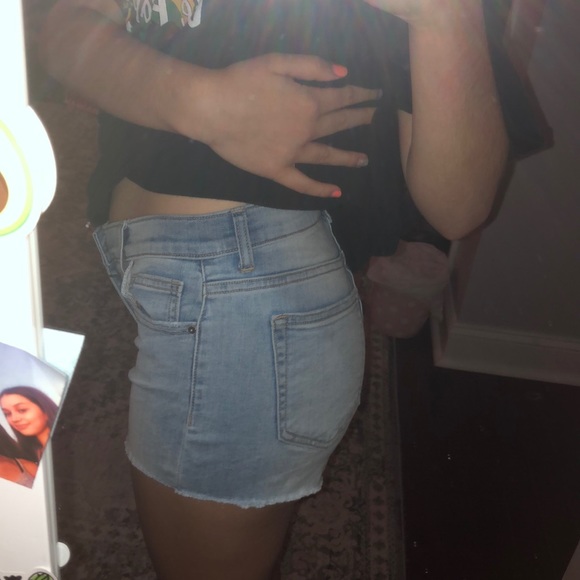 JEANS SHORTS - Picture 3 of 4